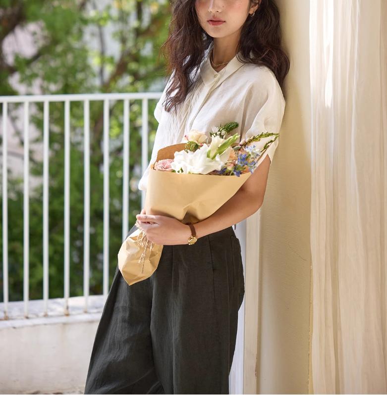 Áo sơ mi nữ linen họa tiết jacquard cổ ve không đối xứng tay ngắn — Mây trắng, Xanh lông mòng tre chi tiết 11
