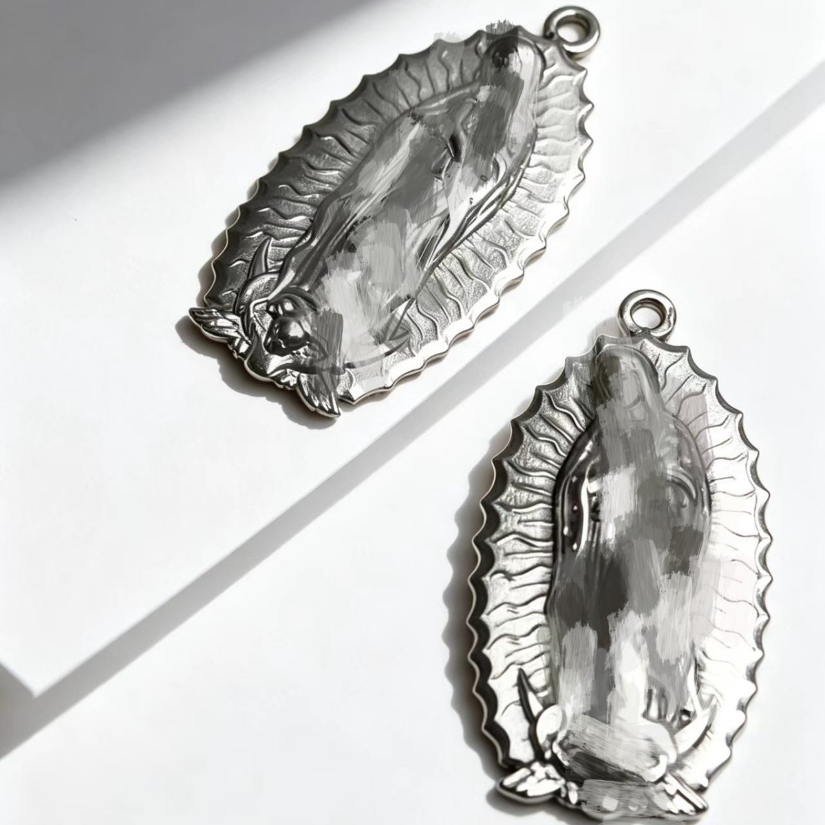 Cross-Border Hot-Selling Stainless Steel Personalized Portrait Pendant Necklace with Oil-Pressed 3D Relief Pendant Jewelry, Unisex