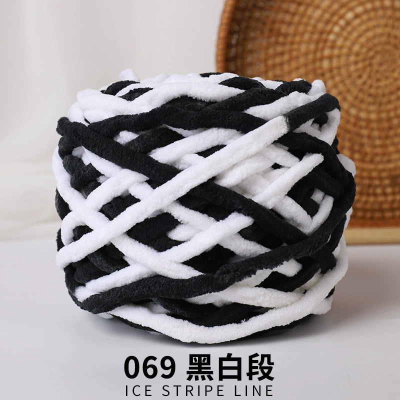 Yarn ball 100% polyester, bulky soft DIY scarf yarn, baby colors, 11×11×12 cm