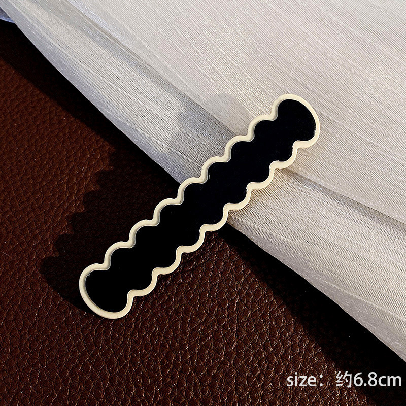 7 ¿ clip de pelo ondulado de borde fino blanco @