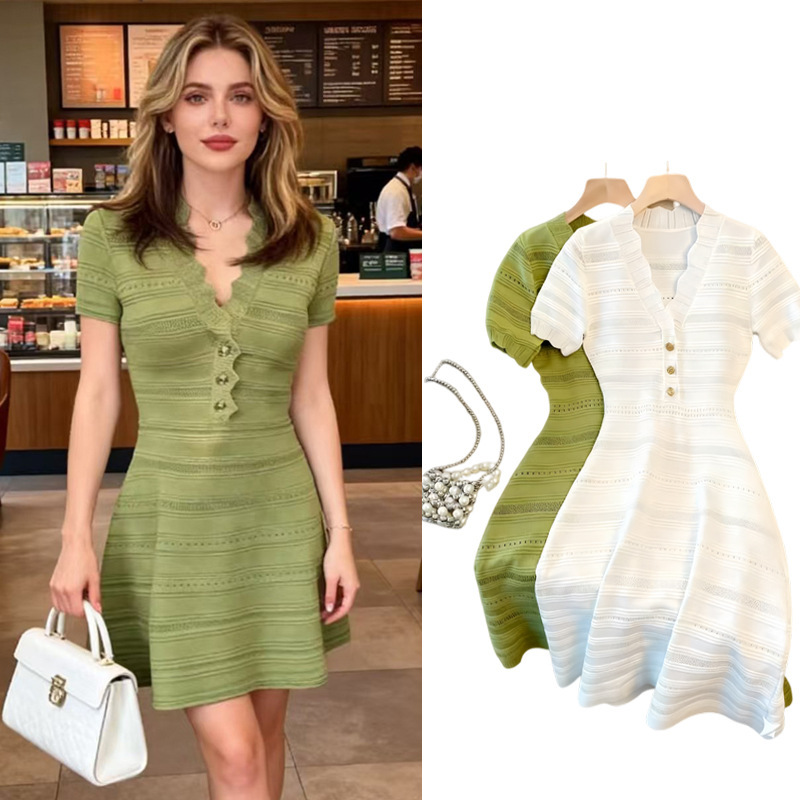 Cross-Border Summer Elegant High-End Green Dress with French Design, Niche Luxury, and Thoughtful Craftsmanship, Knitted Dress for Women