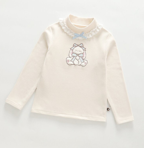 Una sola camisa de base almond