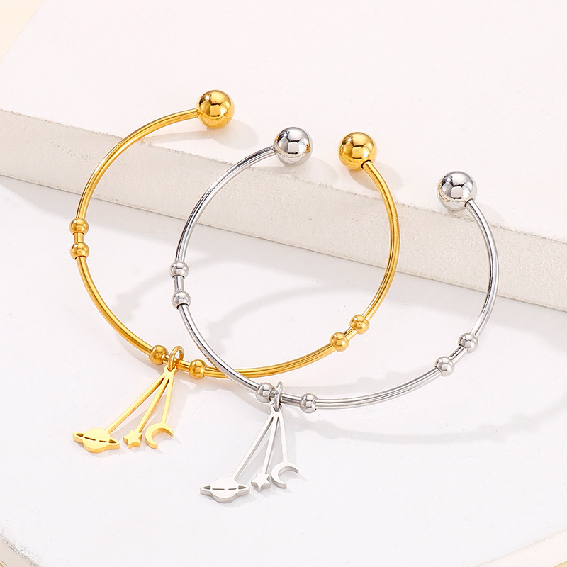 Fashion Star Moon Stainless Steel Bangle No Inlaid Stainless Steel Bracelets display picture 1