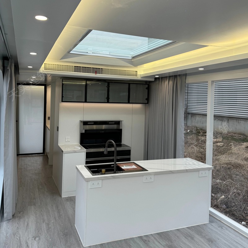 cápsula espacial ensamblada móvil, cápsula de alojamiento residencial móvil, cápsula de transporte con ruedas, hotel de cápsula espacial