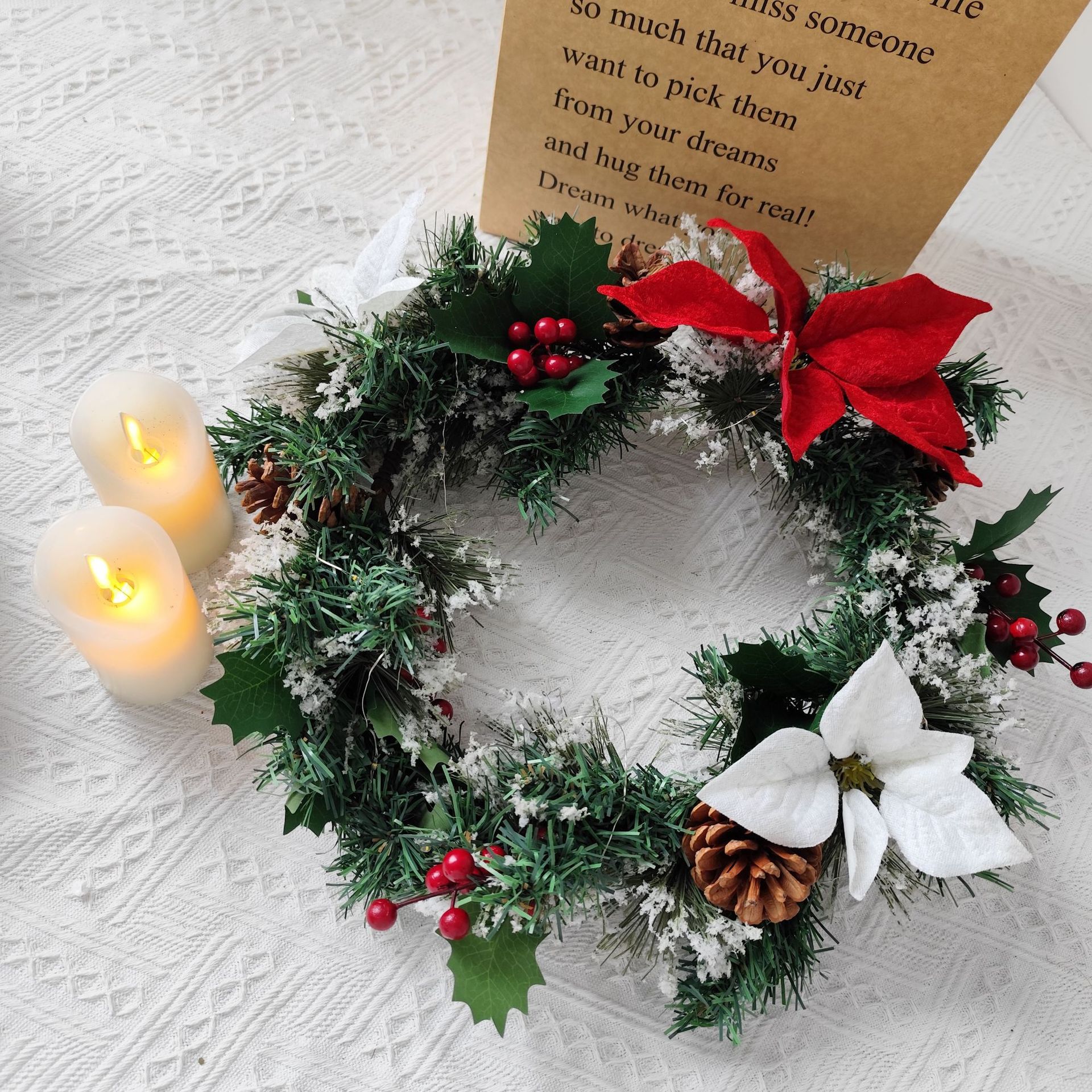 Navidad Pine Vine Wall Collar Puerta de Navidad Decoración de ventanas de árbol de Navidad Decoración de ventanas Amazon Cross-Border Guirland