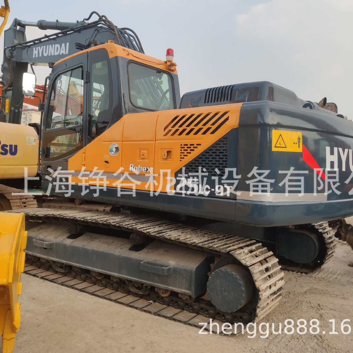 现代225 215 225lc-t 挖土挖掘机 钩机