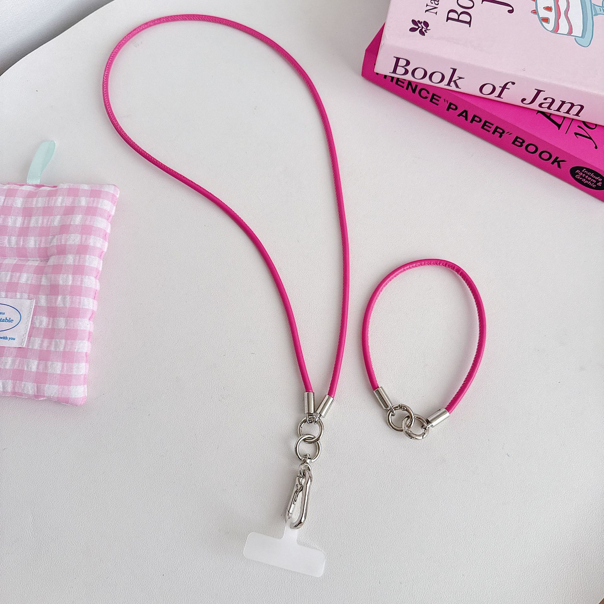 Cordón de teléfono móvil de alta gama hecho a mano boutique Cordón de cuero ins Cadena larga y corta Cordón de teléfono móvil de moda Cordón de mensajero largo y corto