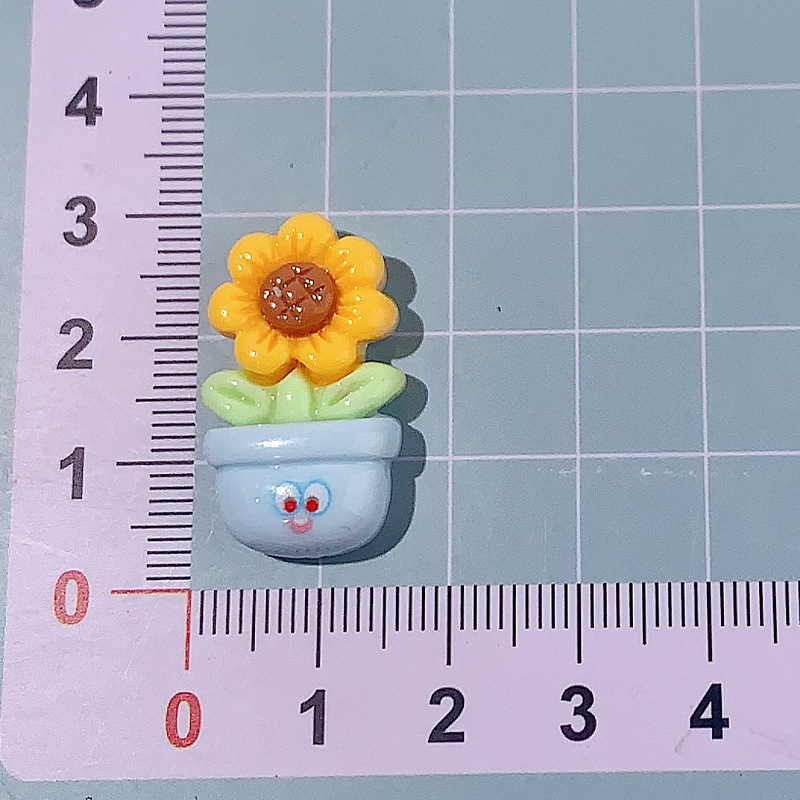 Nuevos accesorios de resina de serie de dibujos animados Happy Dog DIY decoración de cabello pegamento crema agujero de caja de teléfono móvil agujero material de colgante de hebilla