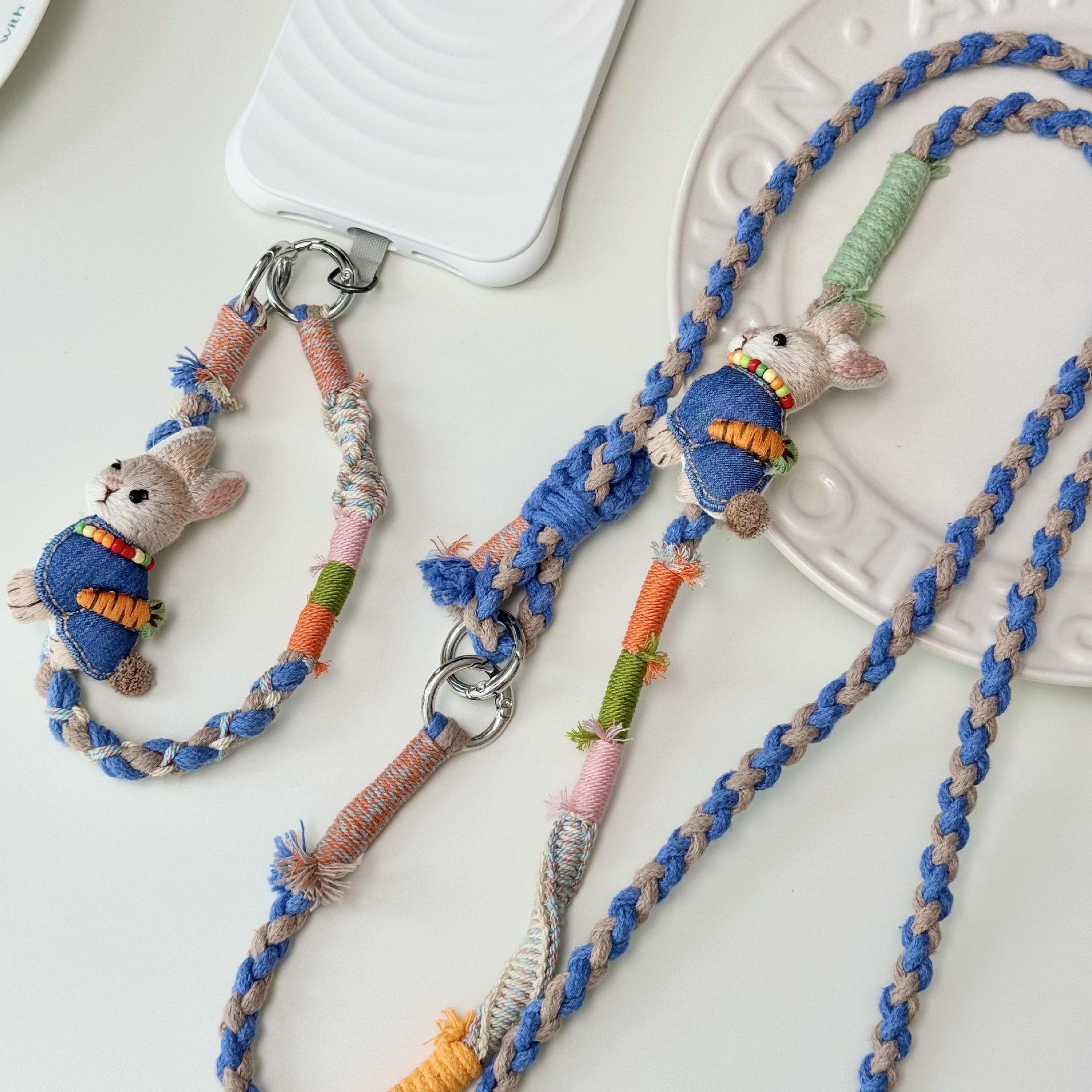 Rabbit-themed mobile phone lanyard keychain, handmade, ins-style, forest-themed, anti-loss wrist strap, mobile phone chain, bag pendant, crossbody strap