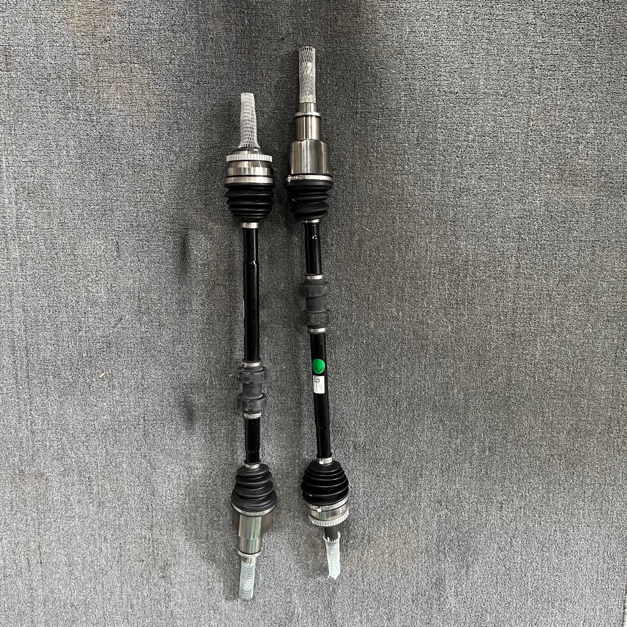 Geely Emgrand Gs/Gl Half-Shaft Assembly Driveshaft Left and Right Drive Shaft Assembly Original Factory Original Cross-Border Hot Sale