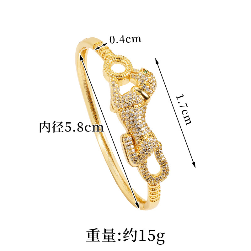 Nuevos productos de oro de arena galvanizado 18k pulsera de fijación ligera de lujo ojos verdes cabeza de leopardo hueco anillo de alquiler no se pierde joyería