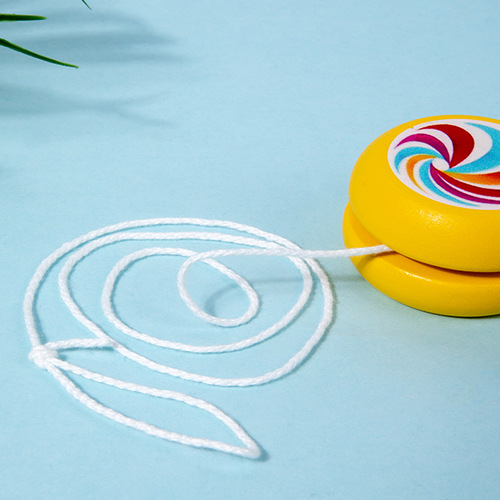 Wooden Yo-Yo Cartoon Animal Pattern Revolving Yo-Yo Gift for Boys and Girls Revolving Childhood Educational Toy