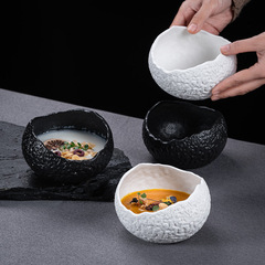 西洋風のスープの碗の高級感のデザートの碗のヨーグルトの碗の精巧なアイデアの前菜の碗の陶磁器の食器のホテルの分子料理