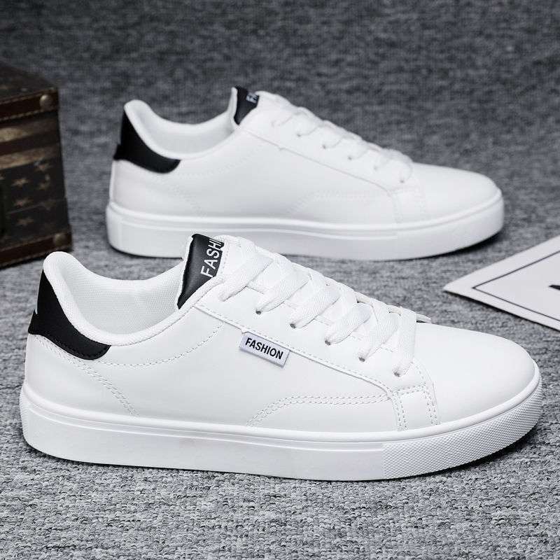 Zapatos blancos pequeños, zapatos de todo fósforo transpirables y desodorantes de verano para hombres, zapatos de tabla coreanos atractivos de moda para hombres, zapatos casuales planos bajos