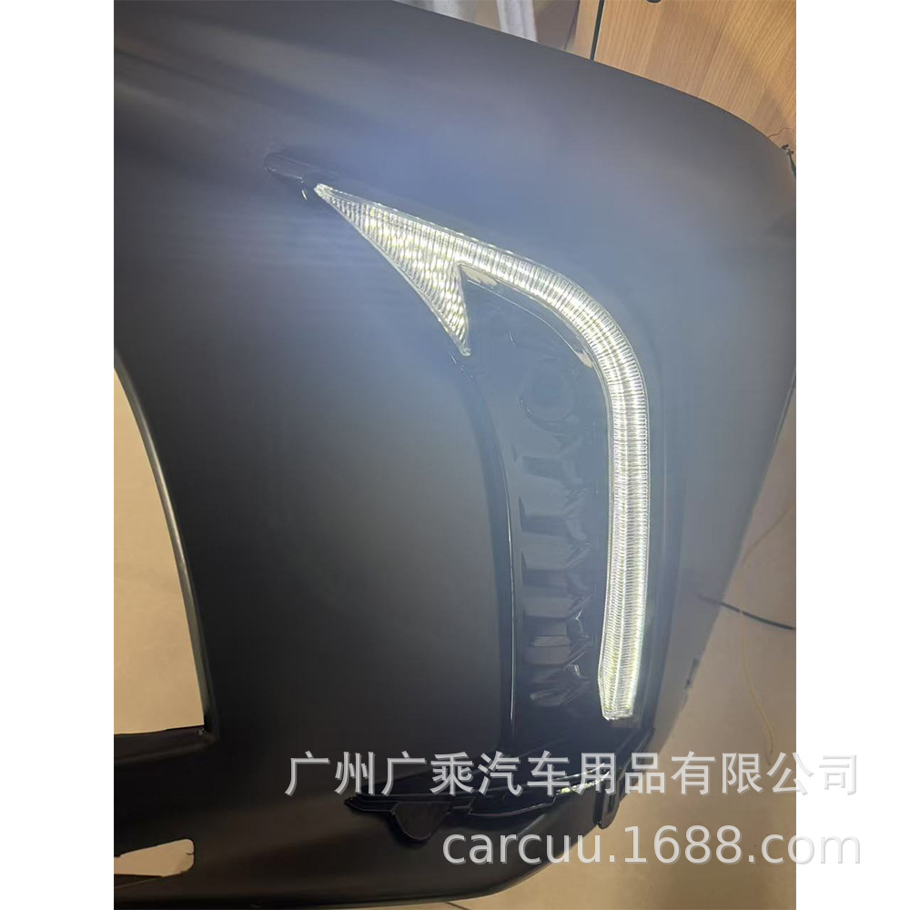 Para 24 - 25 Toyota Camry Daylight Camry SE / XSE Camry Daylight Camry