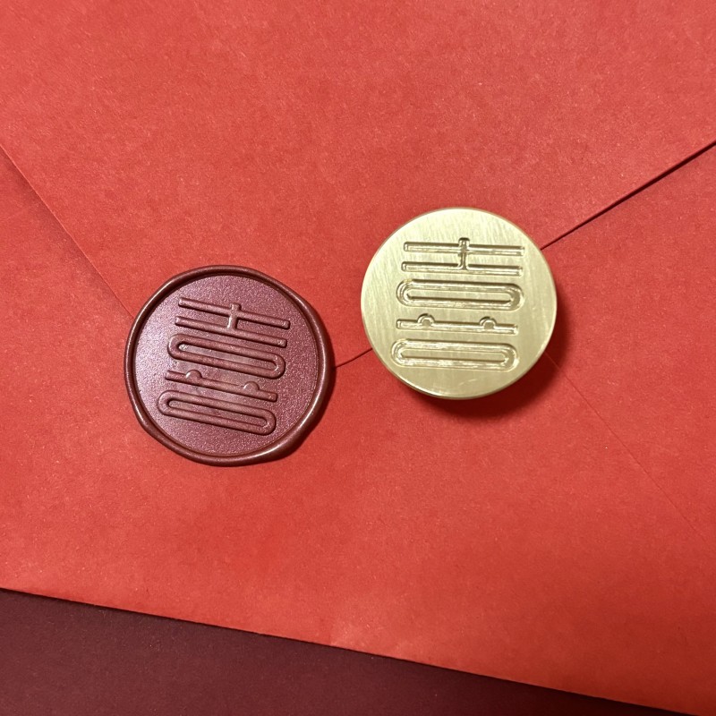 "Happy"라는 단어가 적힌 얇은 구리 헤드(조각 표면 두께 2mm)