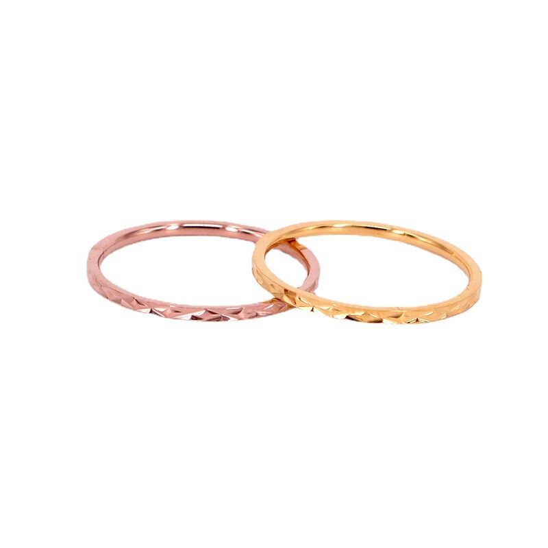 J3-404 Ultra-Fine Version of Diamond Split Two-Joint Ring, Fashionable Embossed Diamond Pattern Titanium Steel Color Gold Tail Ring J3-404 Ultra-Fine Version of Diamond Split Two-Joint Ring, Fashionable Embossed Diamond Pattern Titanium Steel Color Gold Tail Ring