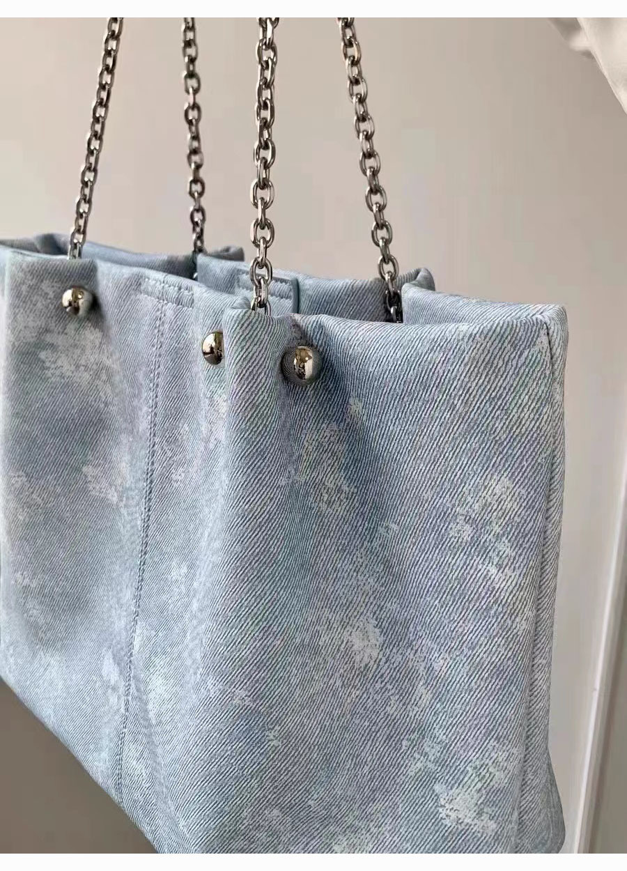 O1CN01lHfRQS1VxLgaWT7mc_!!2212