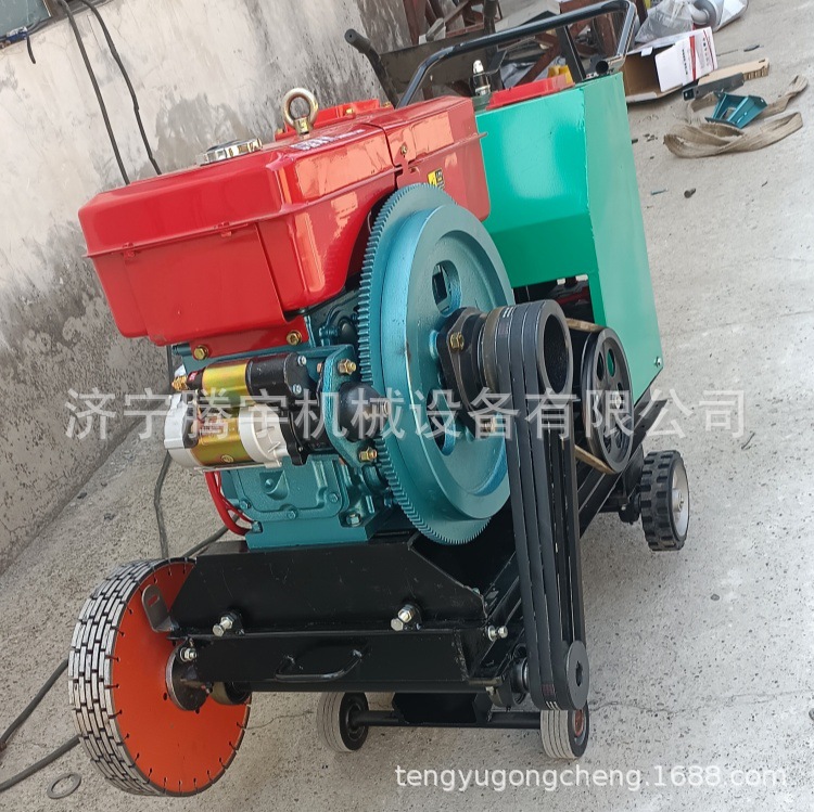 手推式柴油路面开槽机价格 水冷柴油马路开槽机厂家