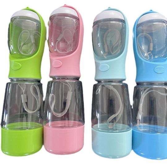 Pet accompanying cup for going out and walking the dog water cup for outdoor travel portable water bottle for dog water dispenser for cat water bottle