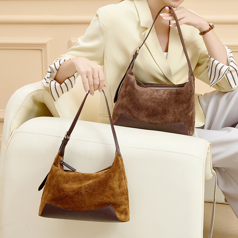 Suede Underarm Hobo Bag Luxury Commuter Crossbody Bag 2025 New Women's Handbag Shoulder Bag - Thumbnail 4
