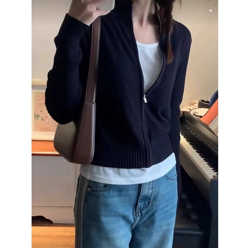 Retro sweater
