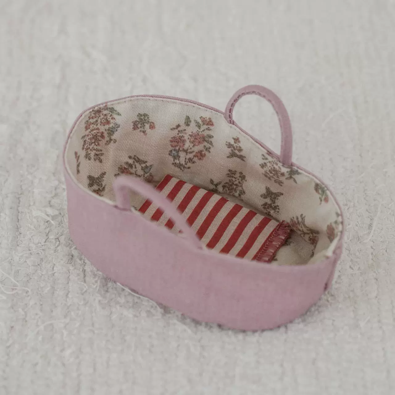 【微缩模型】精致迷你摇篮婴儿床 娃娃屋过家家玩具配件儿童礼物