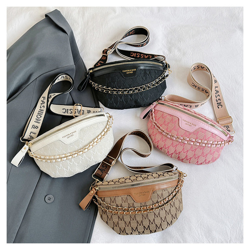 Trendy chest bag, Instagram-inspired design—fashionable women's winter casual all-match mini waist pack
