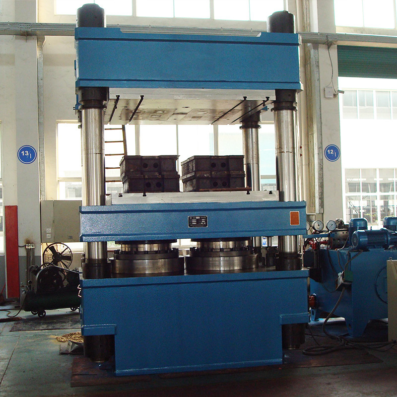 16DXB large hydraulic press lengthened insulator hydraulic press hydraulic molding machine 1200 tons hydraulic press