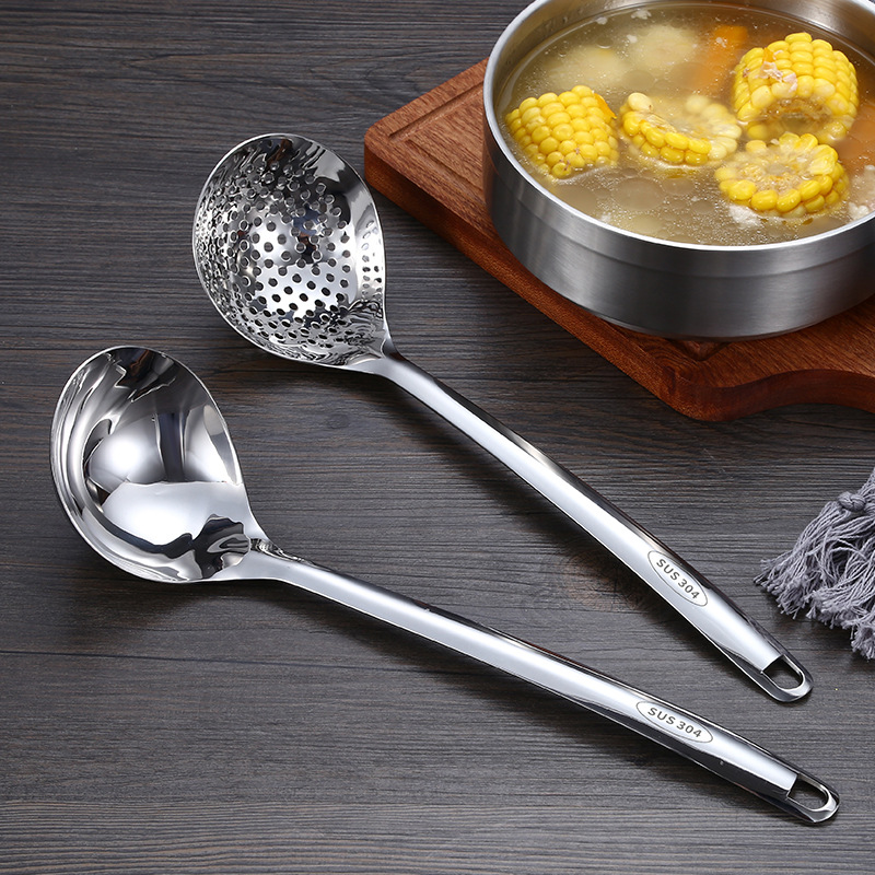 Manufacturer Direct Sale 304 Stainless Steel Ladle Restaurant Hot Pot Soup Ladle Soup Strainer Household Kitchen Extended Thick Soup Spoon