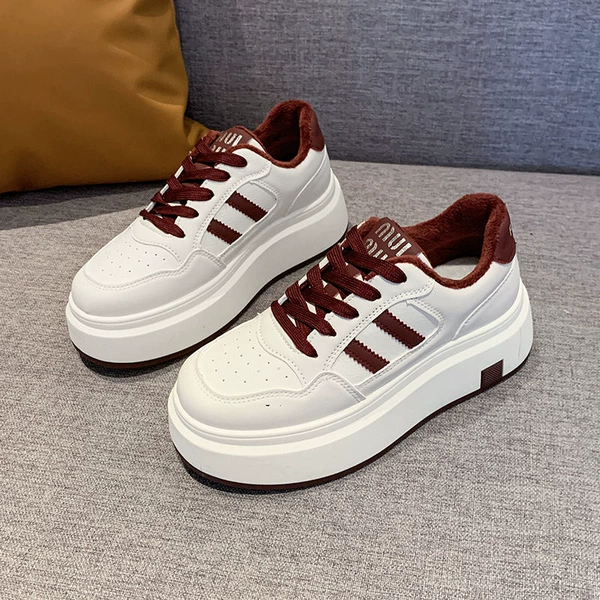 Angora red