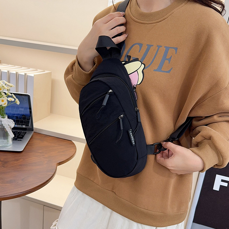 尼龙布简约女士胸包大容量休闲百搭手提单肩包轻便通勤学生斜挎包