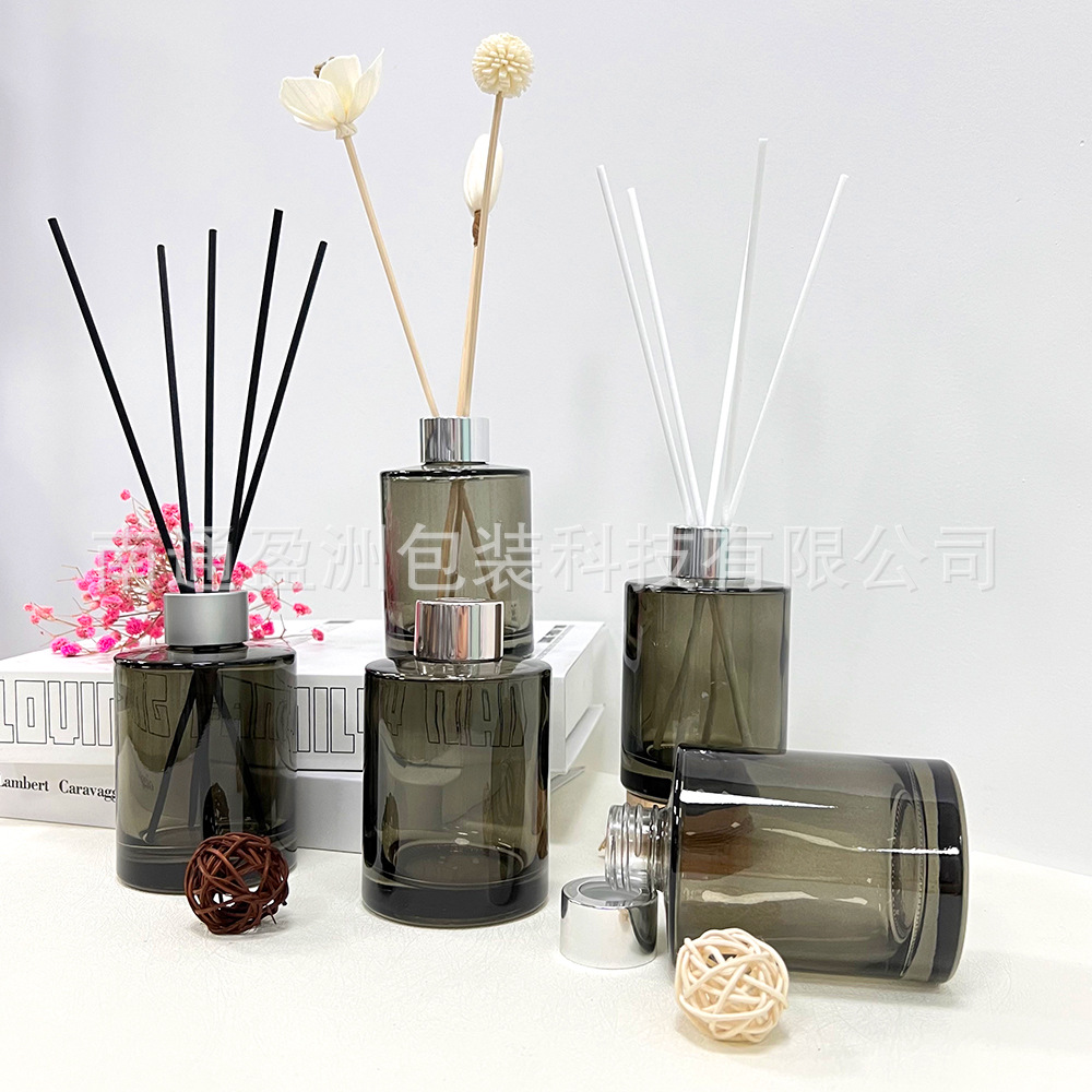 Venta al por mayor 160ML tornillo botella de vidrio de aromaterapia cilíndrica botella vacía botella de ratán libre de fuego volátil decoración del hogar interior