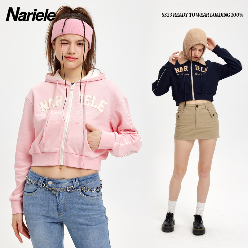 Hanorac scurt sport Nariele, versiune coreeană, ușor, casual, pentru femei, la începutul primăverii, cu glugă nouă și versatilă, cu șnur de strângere._voghion.com