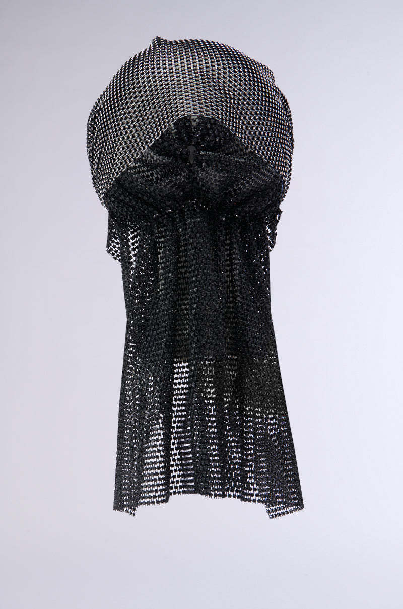 AK211003-BLACKBLACK5