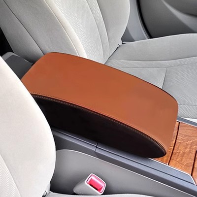 Toyota – Center Armrest Armrest box pad - black