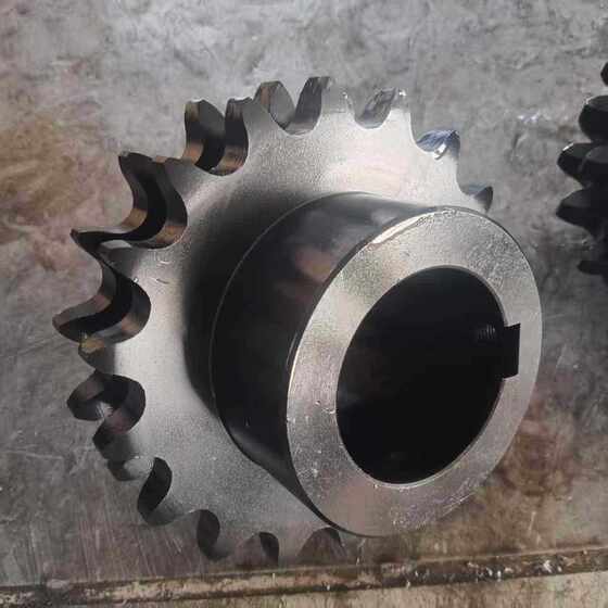 Carbon Steel Gear Industrial Drive Gear Double Pitch Transmission Gear No. 45 Steel Single Row Double Row Sprocket Gear Shaft