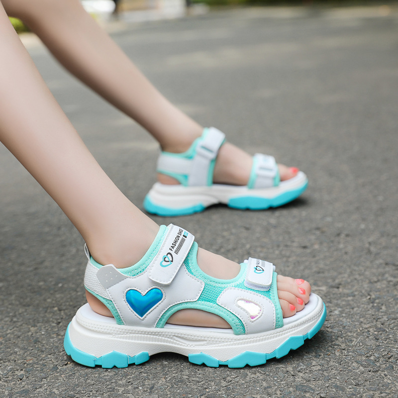 Sandalias de niñas 2026 verano nuevos zapatos casuales para niños zapatos de princesa de moda para niños zapatos de playa con dedos abiertos image 4