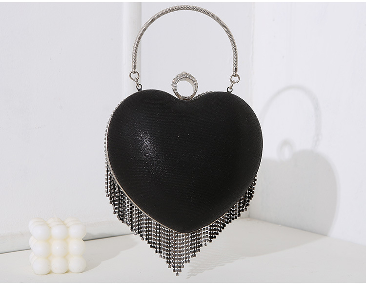 Silver Black Gold Pu Leather Heart Shape Tassel Heart-shaped Evening Bags display picture 1