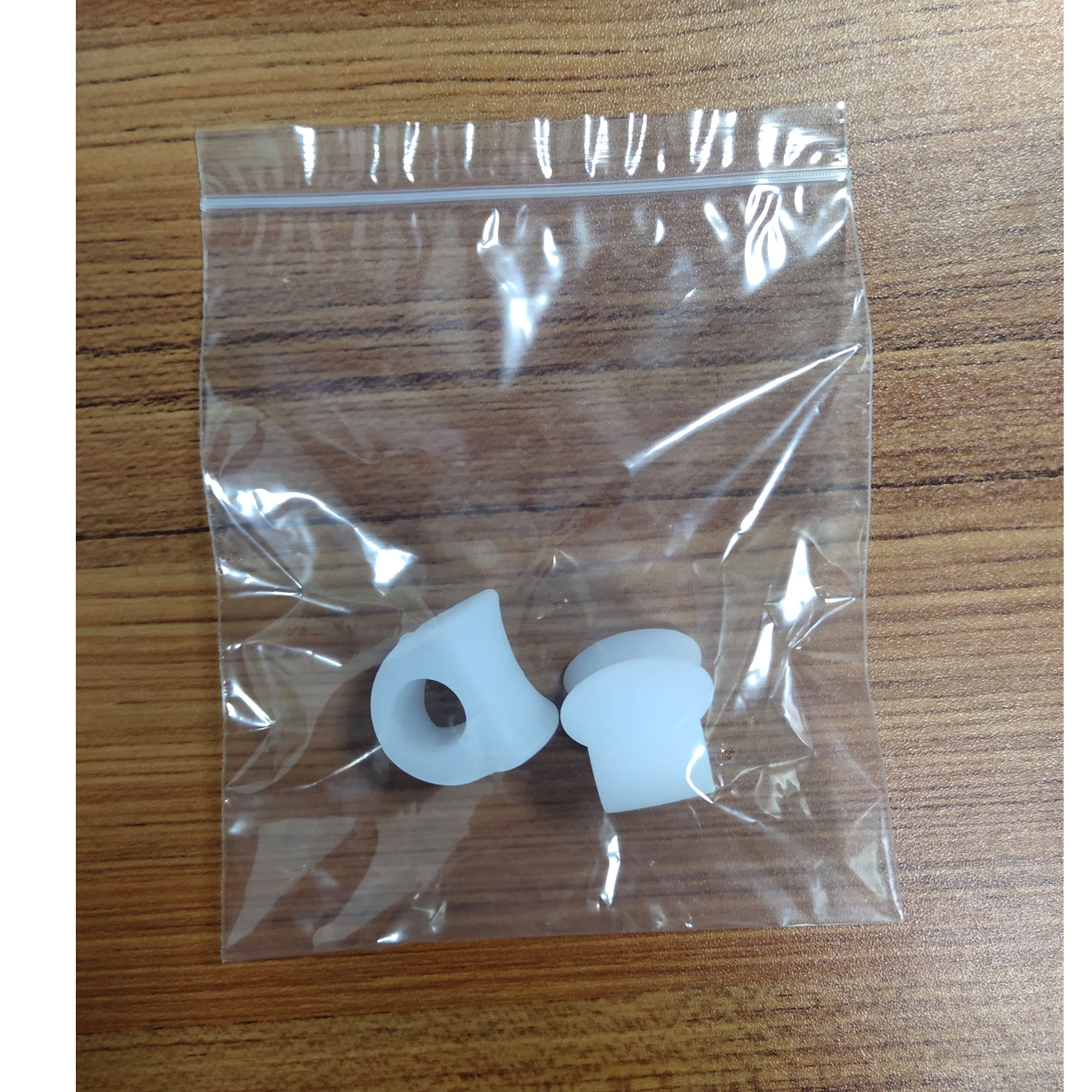 Single -hole toe