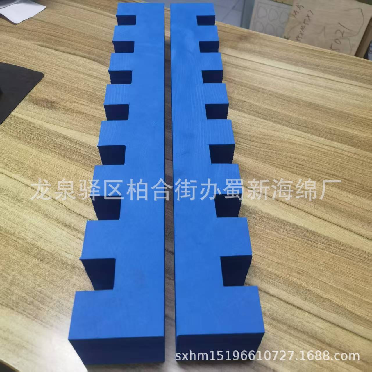 厂家供应自粘防撞泡沫垫子/汽车零部件定位卡槽/零部件防撞泡沫