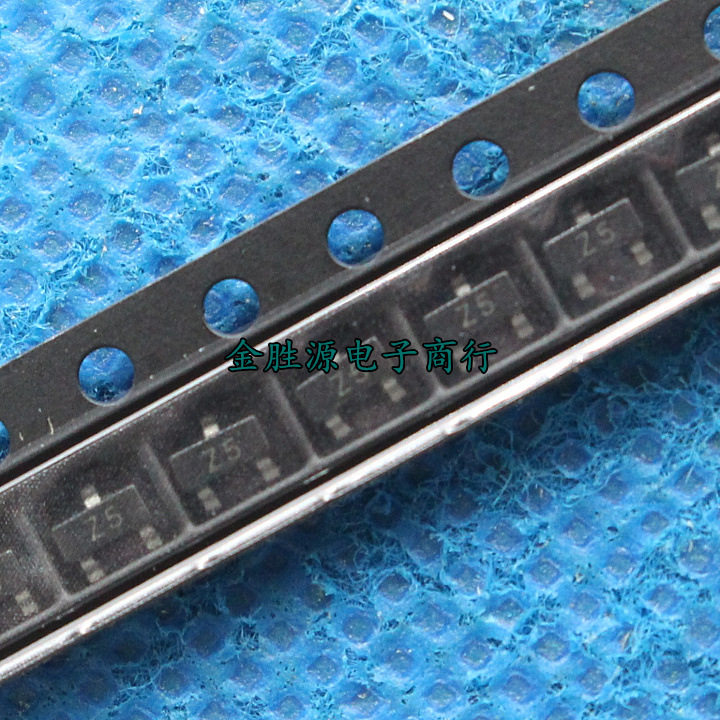 贴片稳压二极管BZX84C6V8 SOT23 6.8V 丝印 Z5 齐纳二极管100只