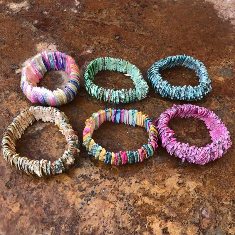 Conchas naturales conchas pulseras collares diy fresco versátil joyería correa de mano tienda artesanía característica fuente