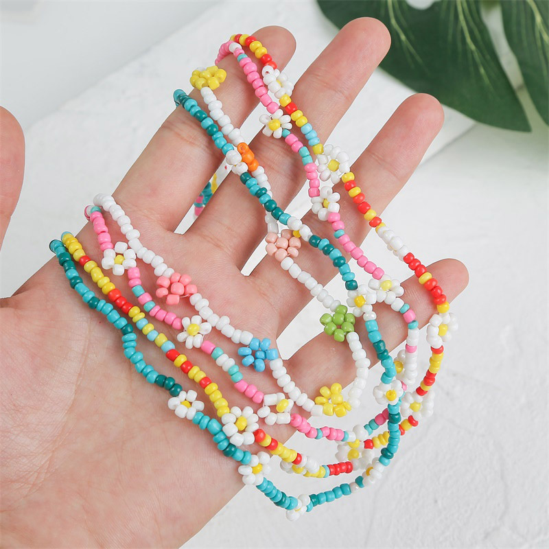 Color Handmade Rice Bead Flower Bohemian Long Necklace Wholesale Nihaojewelry display picture 15