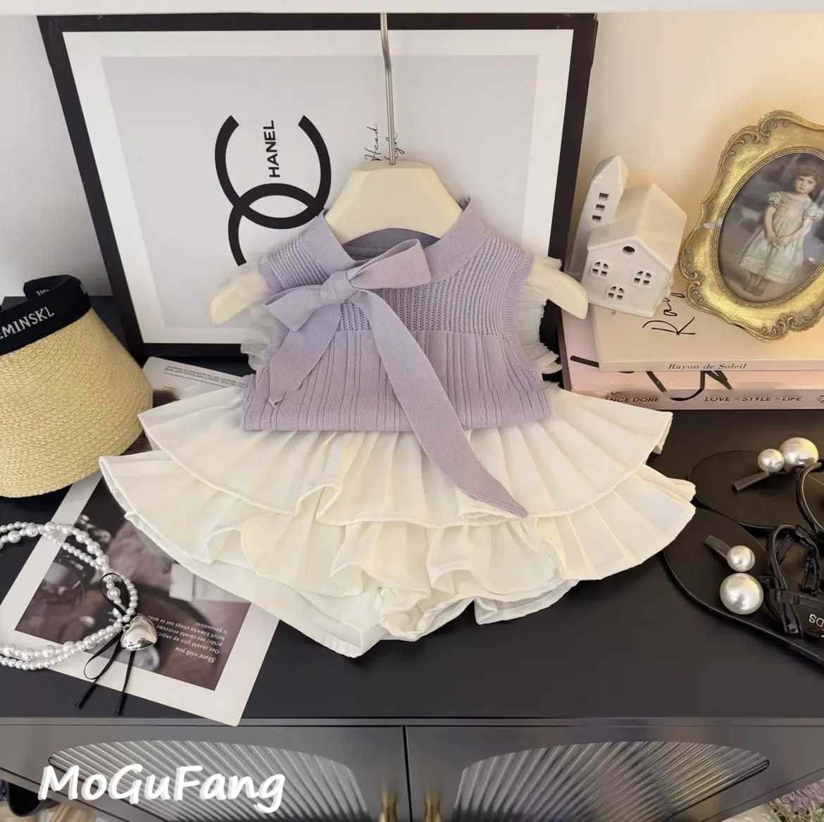 Ready Stock Wholesale Girls' Summer Outfit 2025 New Children's Fashionable Ice Silk Vest Baby Cake Skirt Two-Piece Set