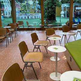 复古西餐厅铁艺餐椅商用中古咖啡厅甜品店网红奶茶烘焙店桌椅组合
