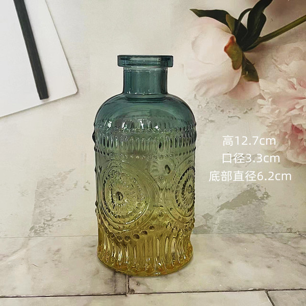 Retro light luxury relief transparent French mini glass vase living…