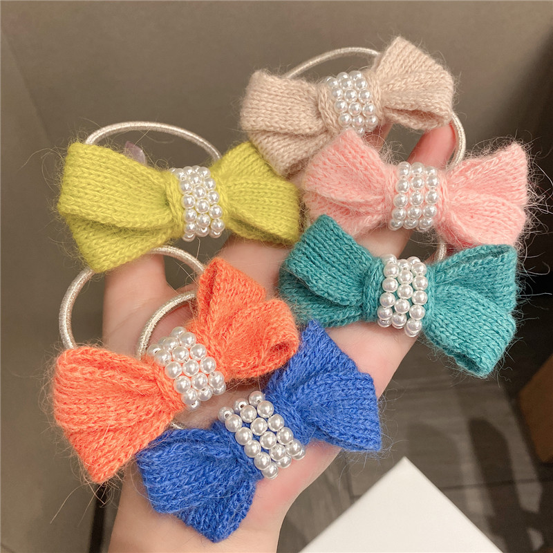 Autumn And Winter New Bow Wool Simple Headband Female Online Influencer Ins Rubber Band Female Hair Tie Pearl Tie Waist Hair Ring display picture 2