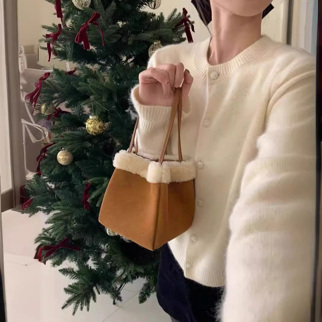 Cardigan coreano in velluto con scollo rotondo e maniche ricamate viola da donna, piccolo cappotto lavorato a maglia profumato primaverile_voghion.com