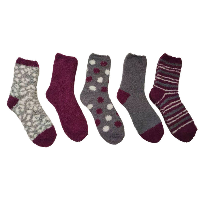 Customized Home Comfort Thick Fluffy Breathable Socks for Cold Weather Winter Warmth Sleep Comfort Plush Socks for Women
